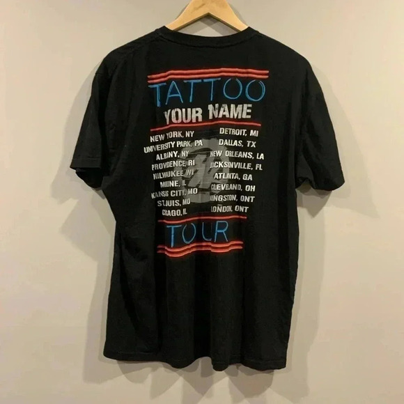 Hunter Hayes Tattoo Your Name Tour Concert T-Shirt - Picture 2 of 6